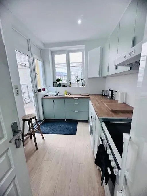 Cosy Appartement Pres Du Centre Bruxelas Apartamento